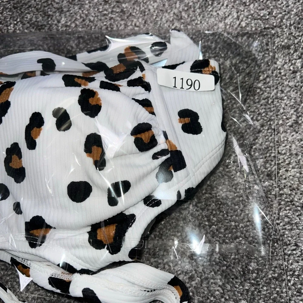 Xhileration bikini top size D DD animal print